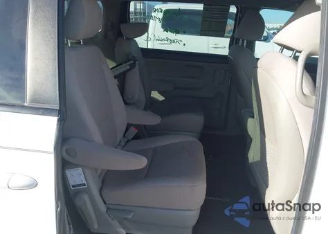 2017 Kia Sedona L из США, поврежденный, VIN KNDMA5C10H6281077